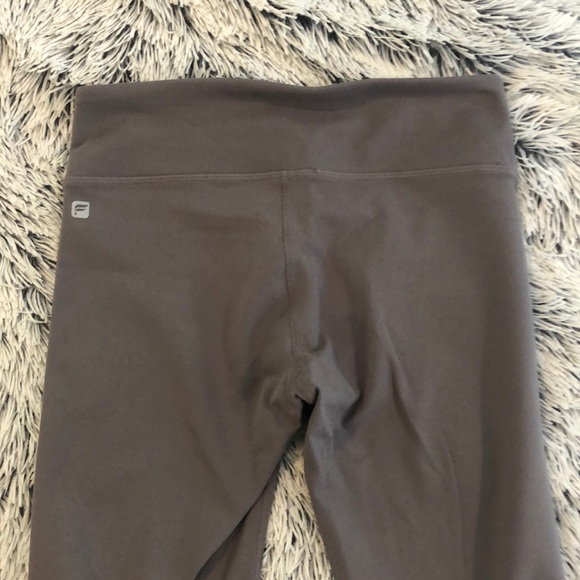 Fabletics gray high waisted leggings (XS) - Picture 4 of 4